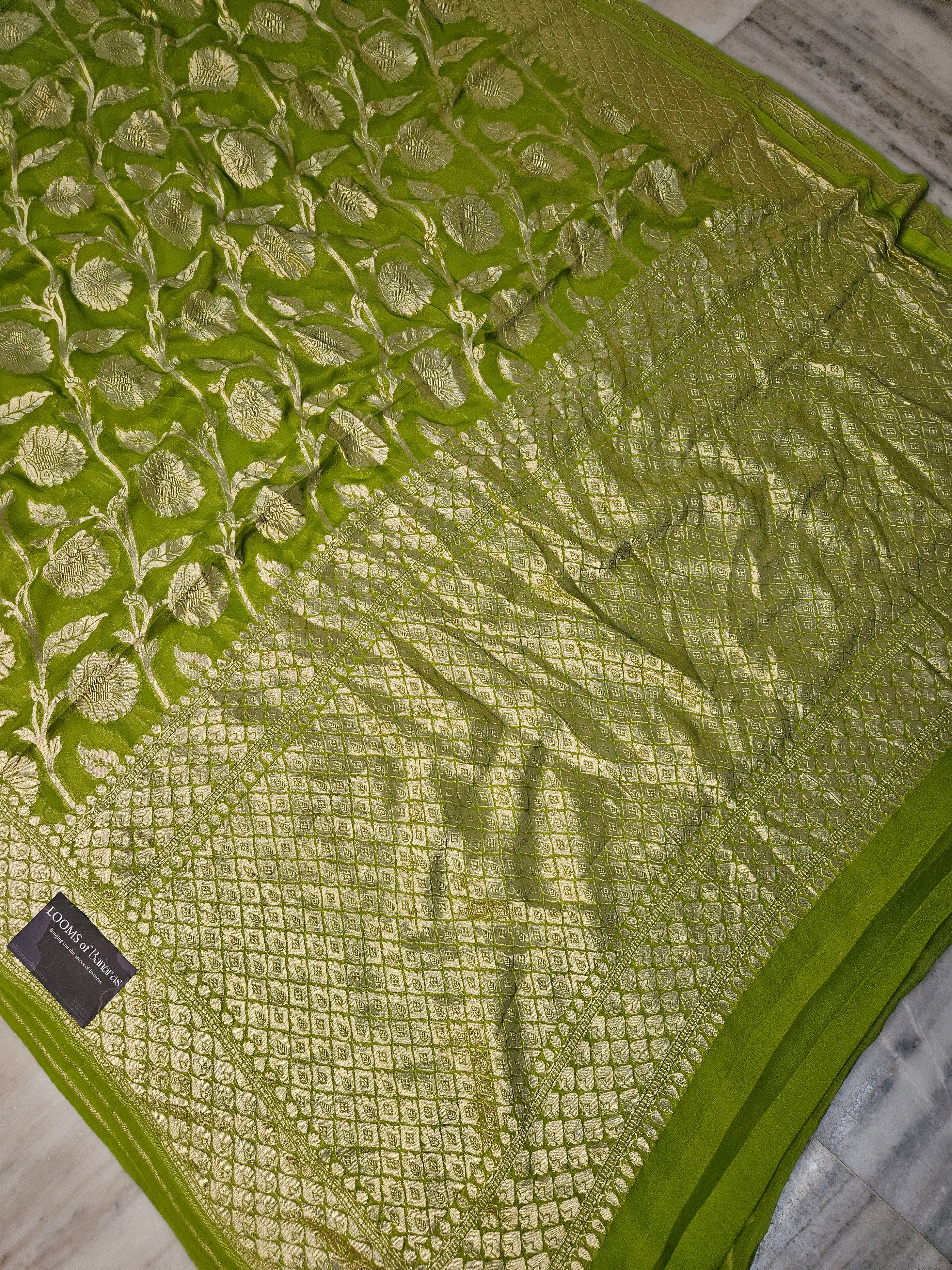 pure georgette silk woven tested zari banarasi saree in Mehendi green