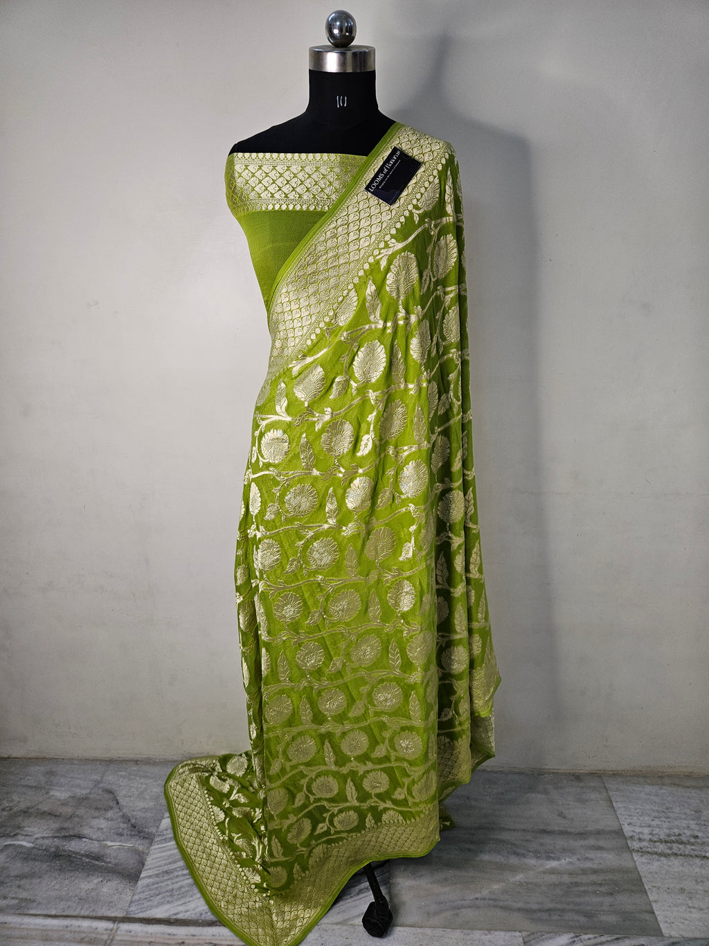 pure georgette silk woven tested zari banarasi saree in Mehendi green