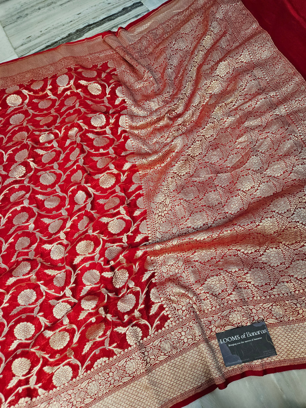 pure georgette silk woven tested zari banarasi saree in Premium red