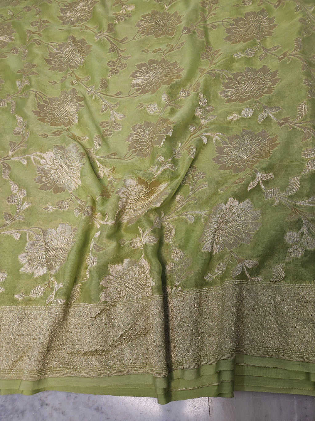 pure georgette silk woven tested zari banarasi saree in Pista 