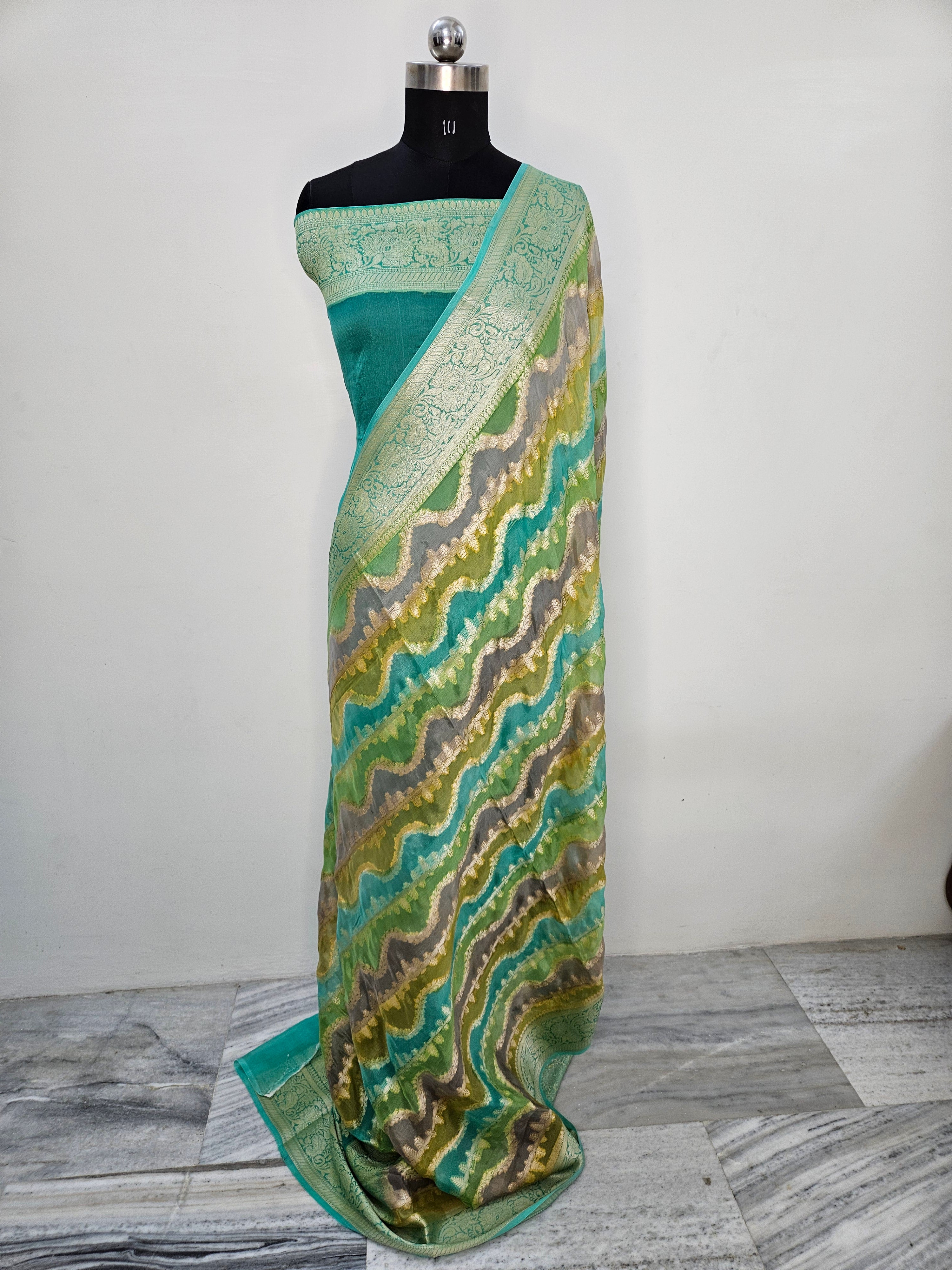 Pure Chiffon Rangkat Handbrush Banarasi Saree