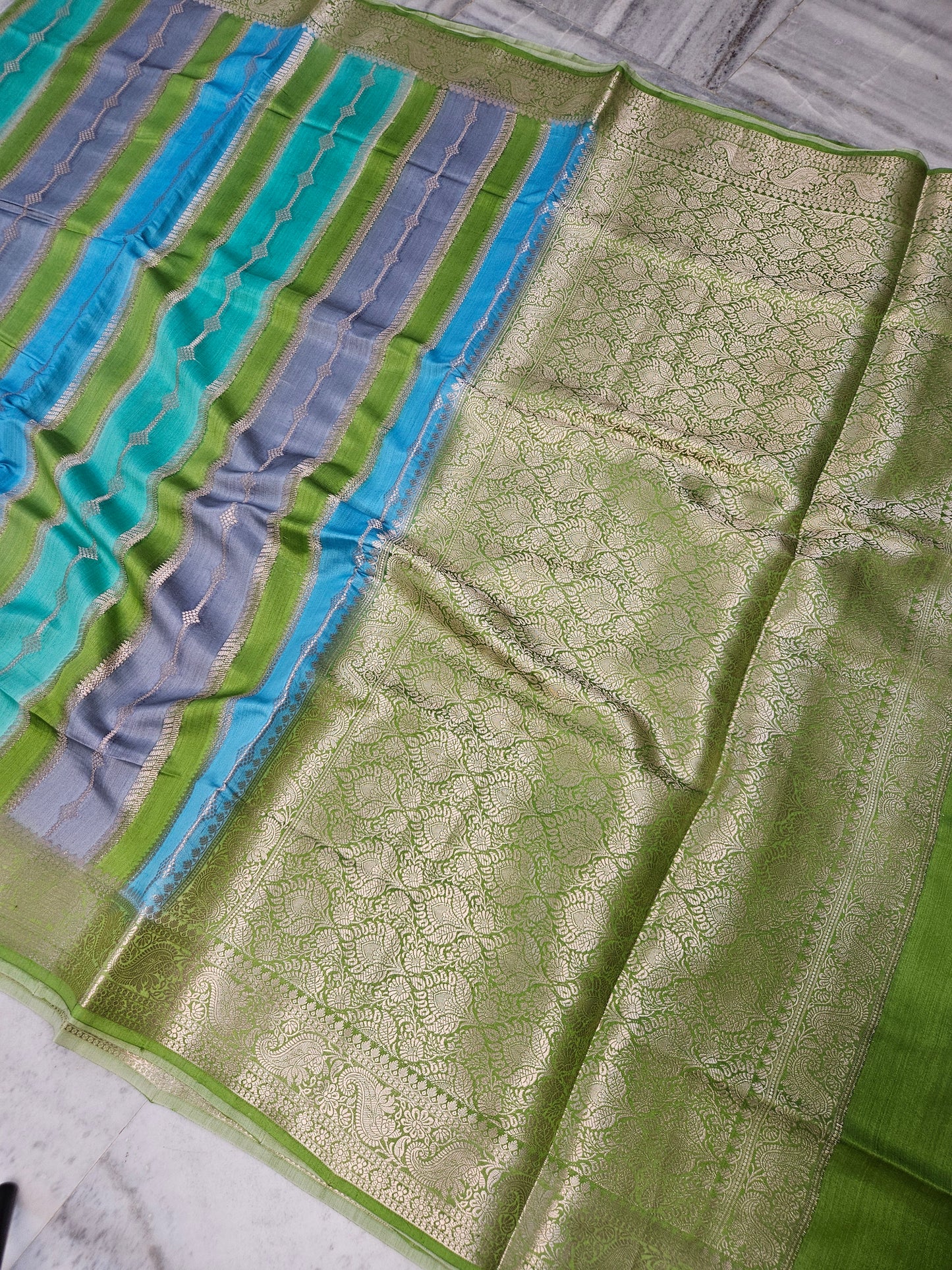 Pure Chiniya Silk Woven Rangkat Banarasi Saree