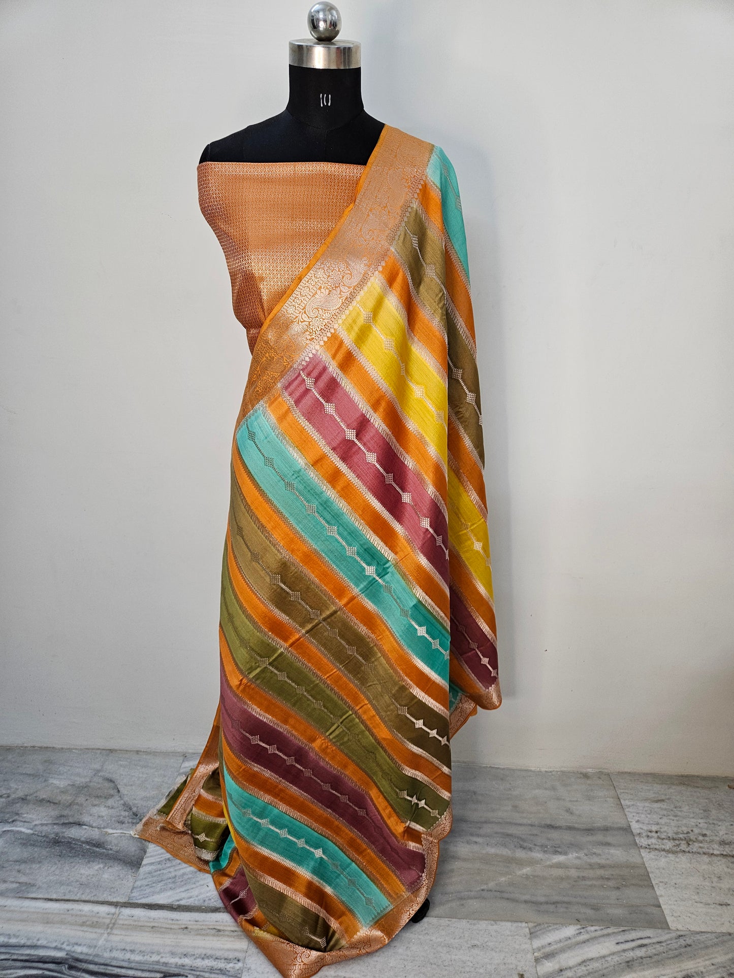 Rangkat Pure Chiniya Silk Woven Banarasi Saree