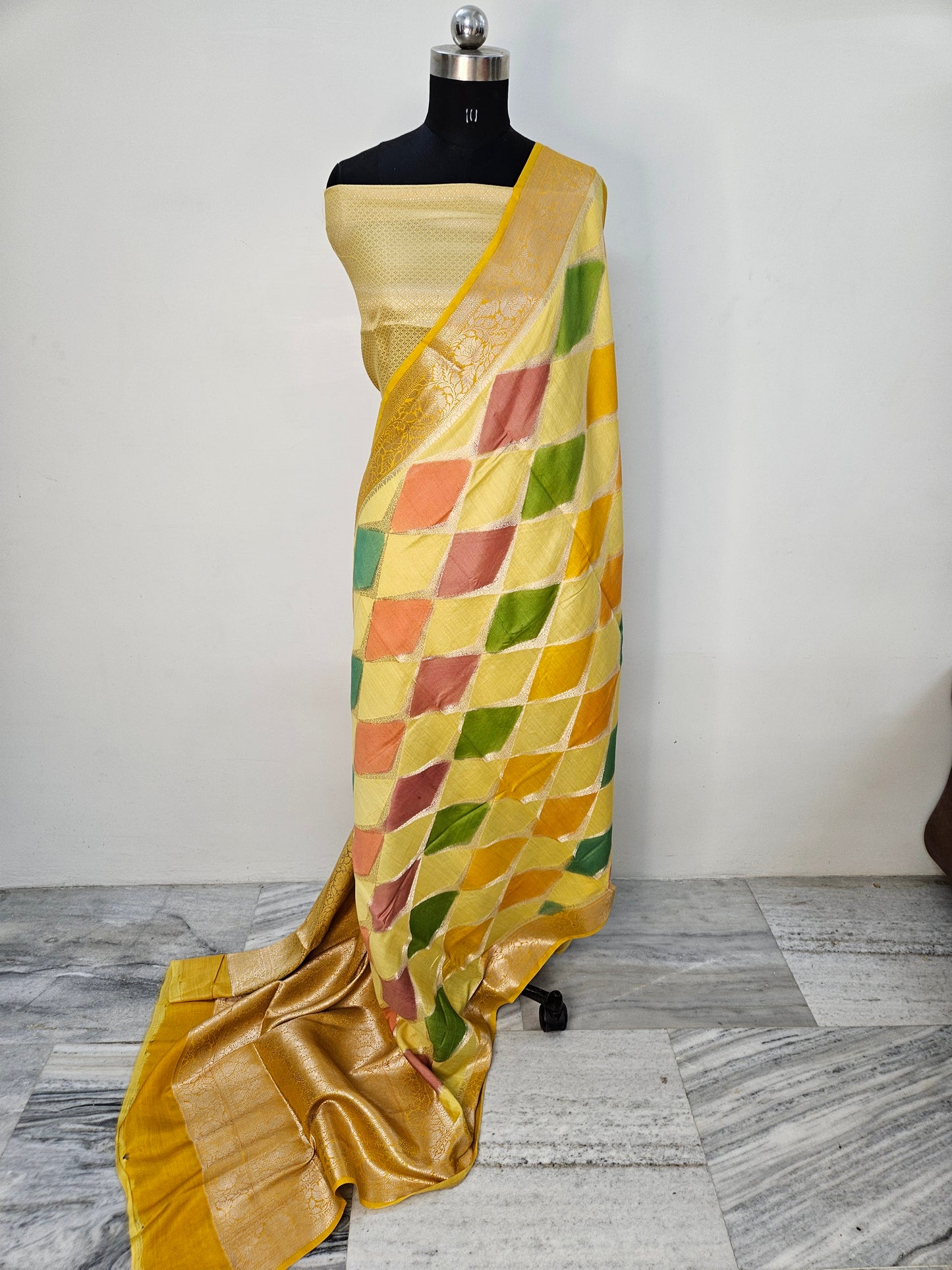 Pure Chiniya Silk Rangkat Banarasi Saree