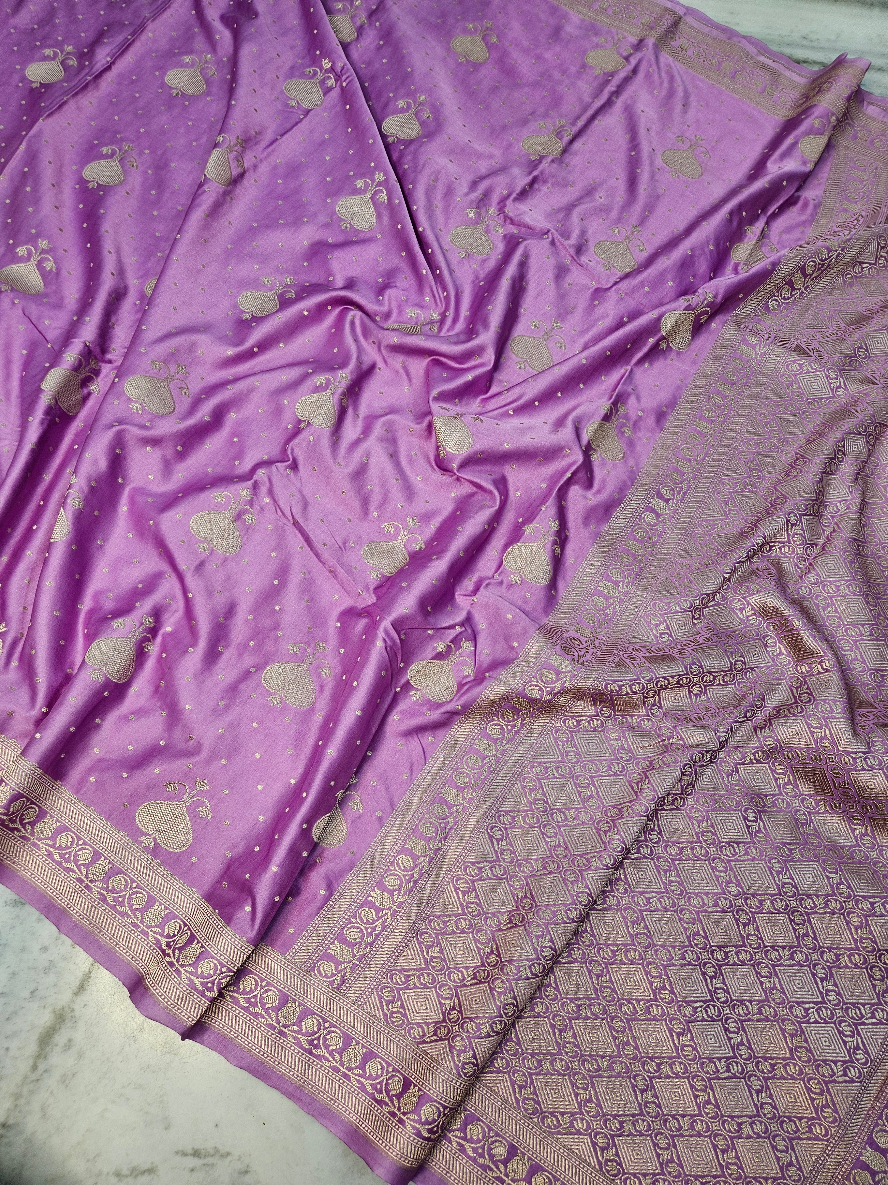 Mashru satin woven banarasi saree in lavender pink