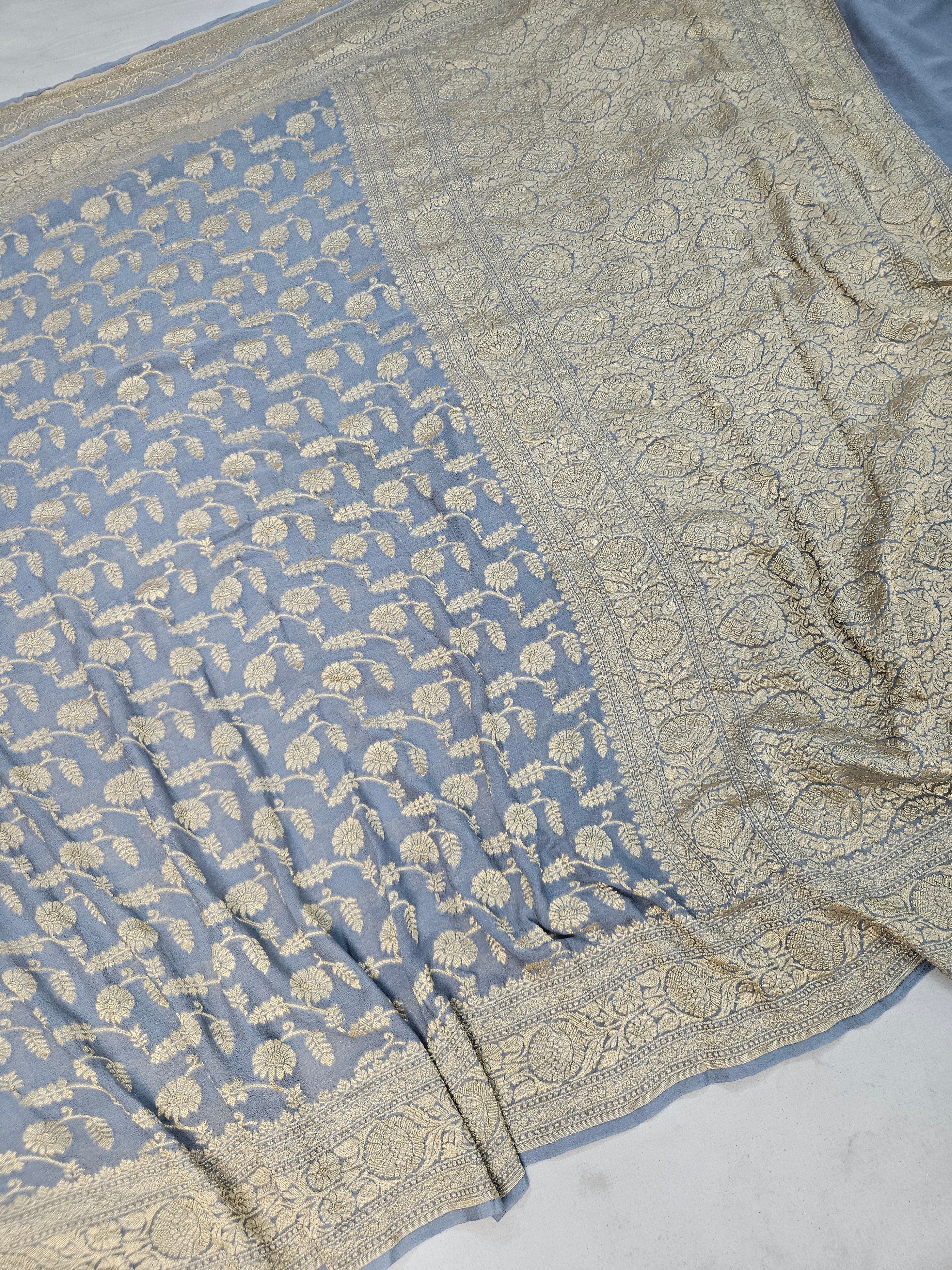 banarasi pure georgette silk woven tested zari saree in Shade of grey