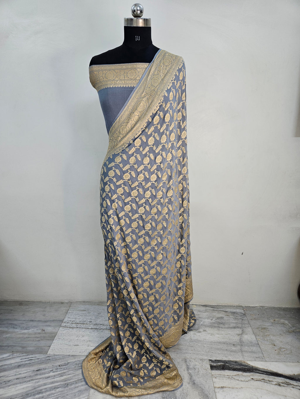 banarasi pure georgette silk woven tested zari saree in Shade of grey