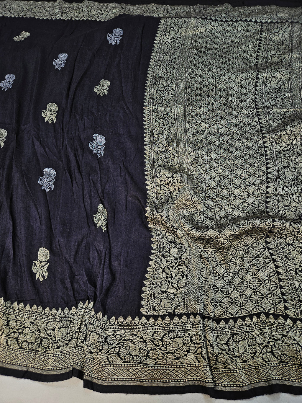 handloom pure moonga silk banarasi saree in Black