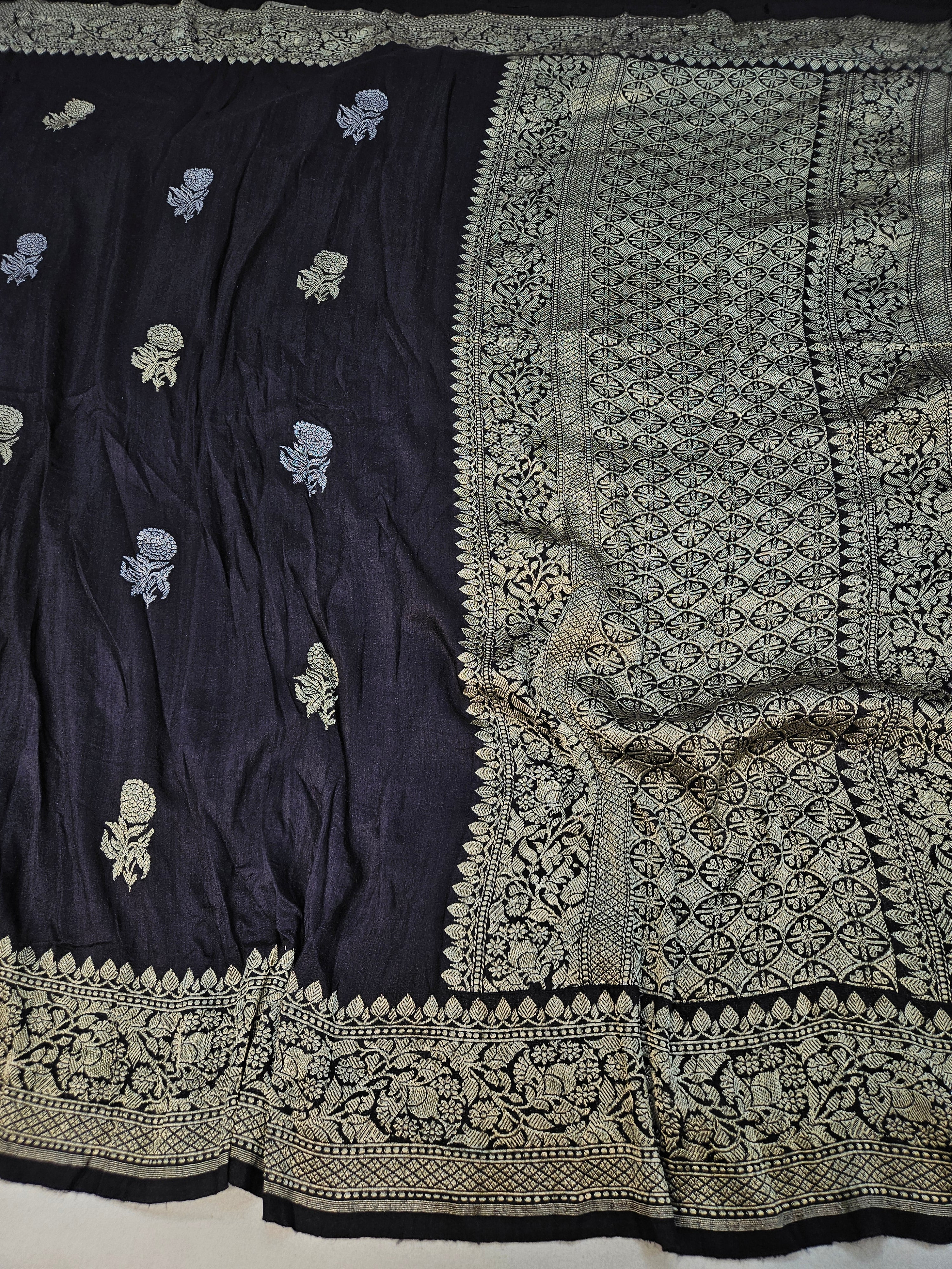 handloom pure moonga silk banarasi saree in Black