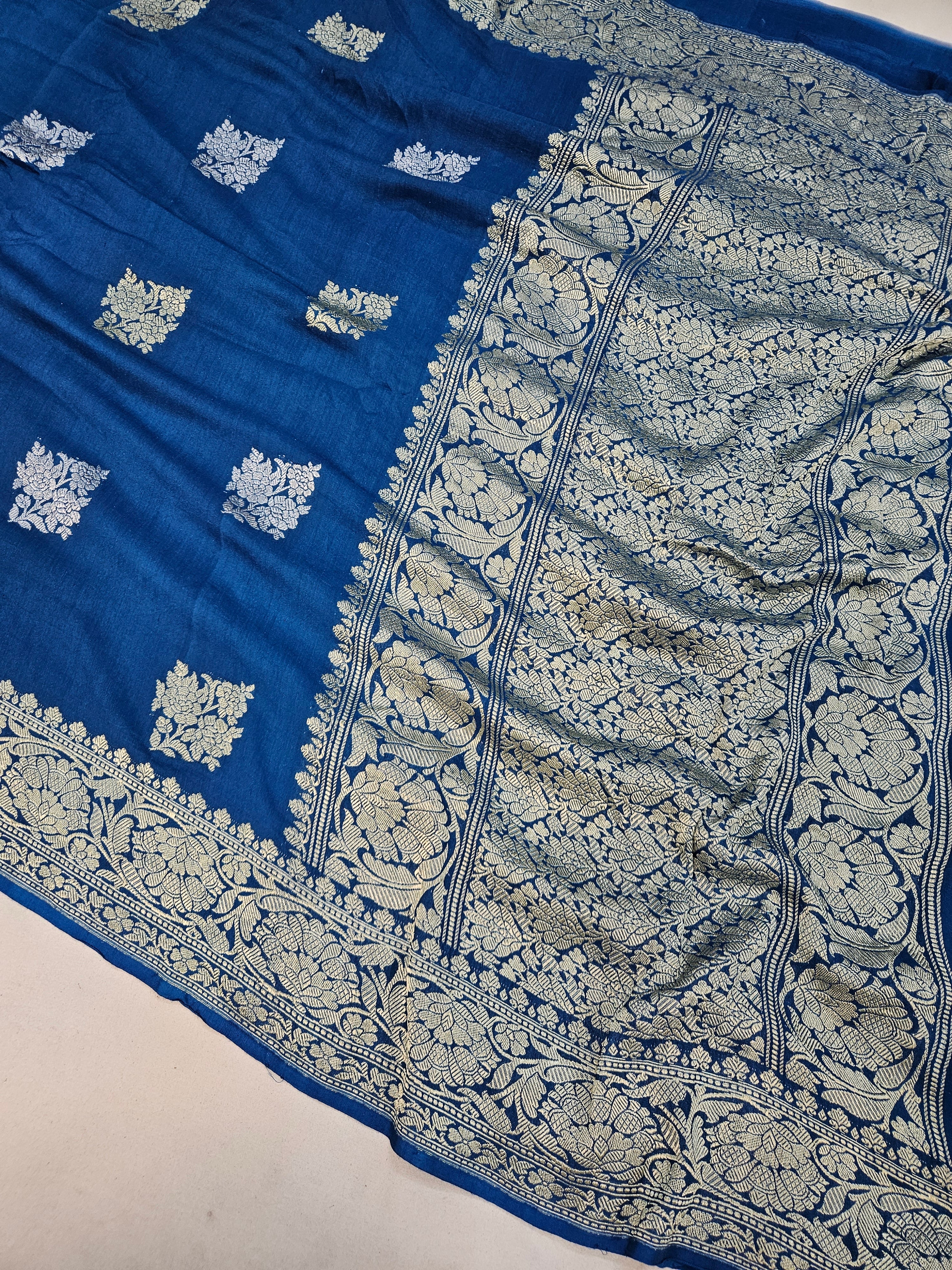 handloom pure moonga silk banarasi saree in Blue