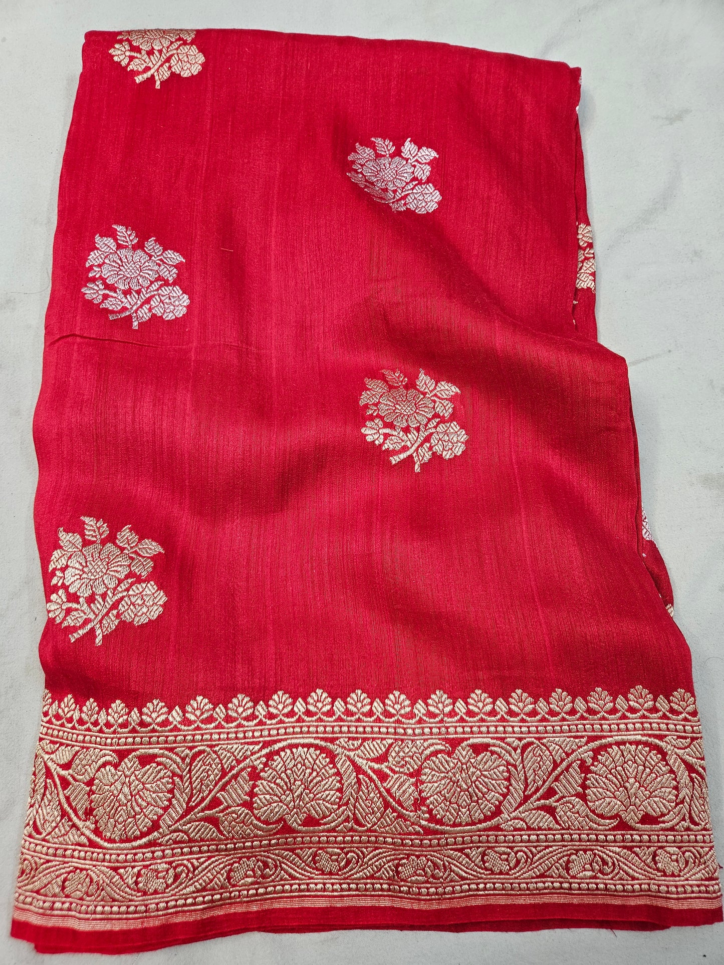 handloom pure moonga silk banarasi saree in Red