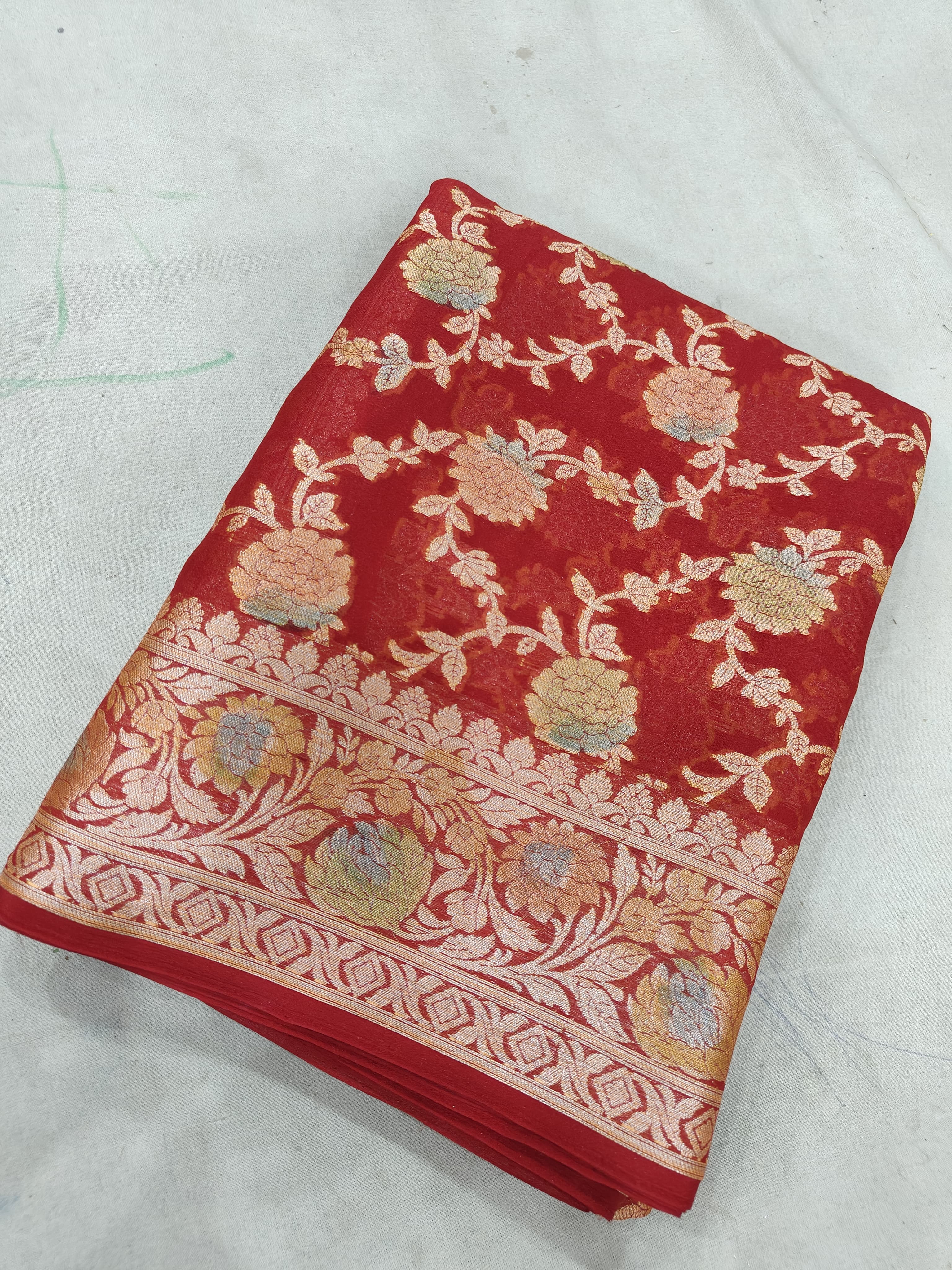 PURE CHIFFON SILK HAND-BRUSH WORK BANARASI SAREE/ MAROON