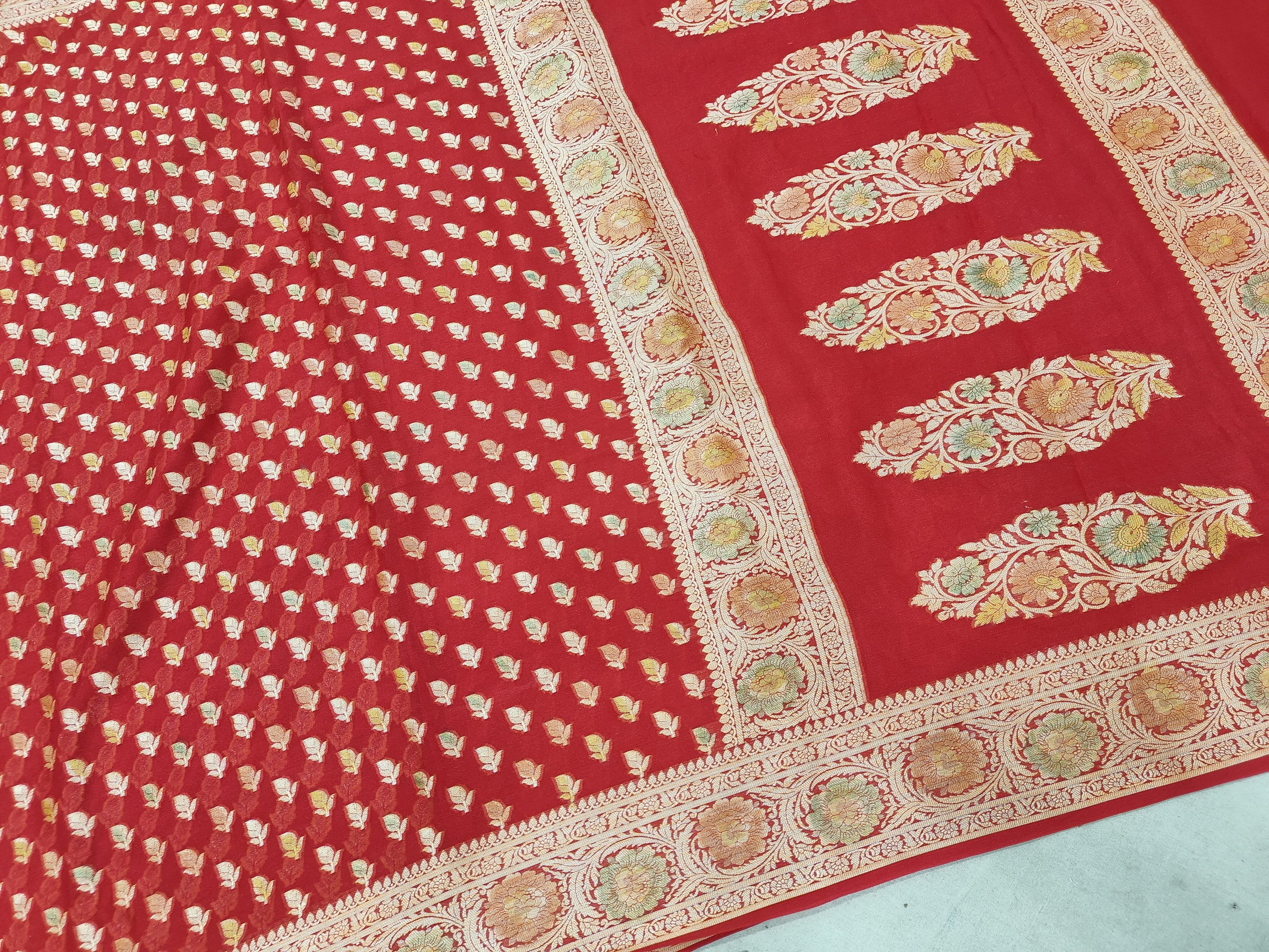 PURE CHIFFON SILK HAND-BRUSH WORK WITH BUTI WOVEN BANARASI SAREE/ RED
