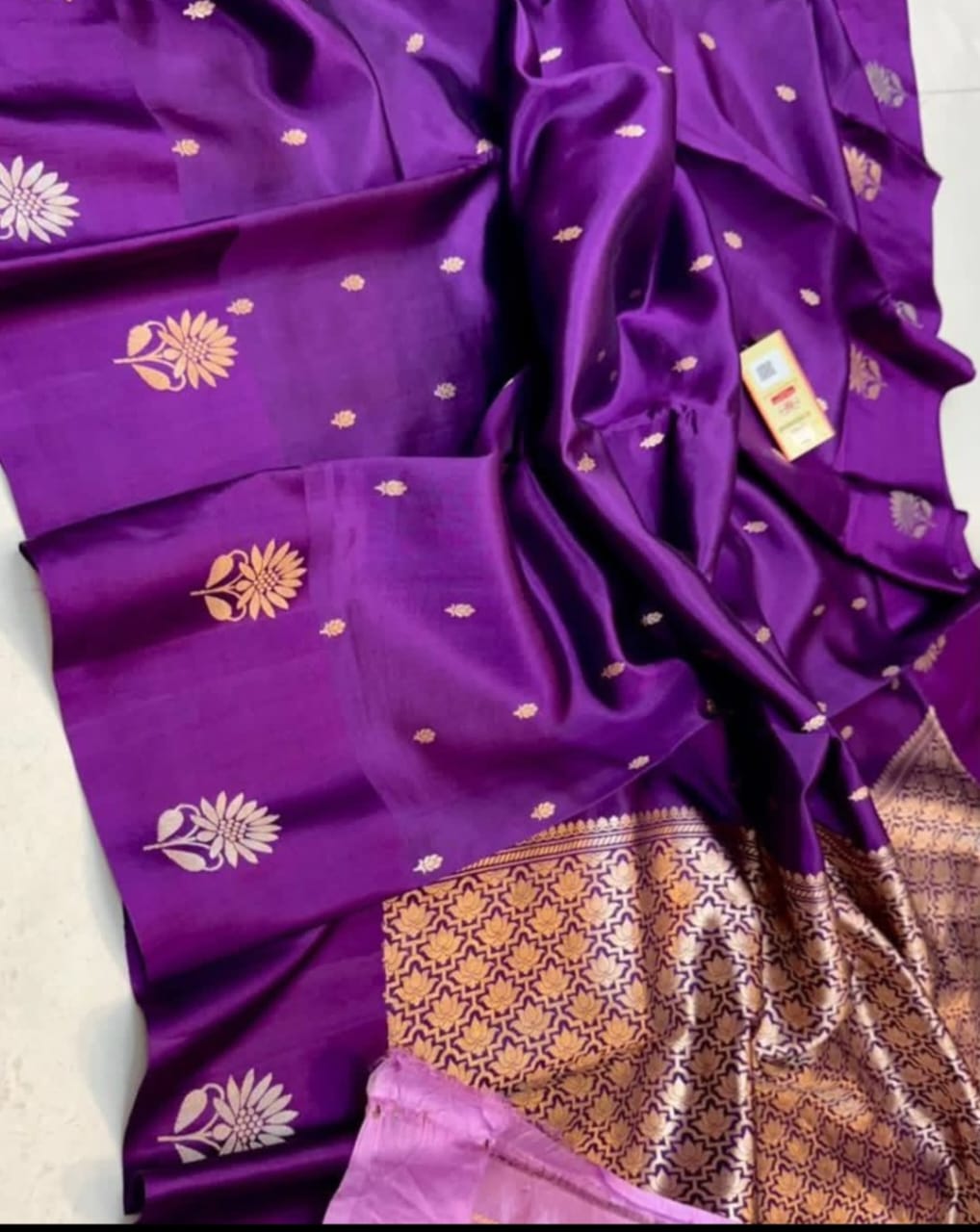 Pure Handloom Mangoo Silk Sona Rupa Alfi Banarasi Saree/ Purple