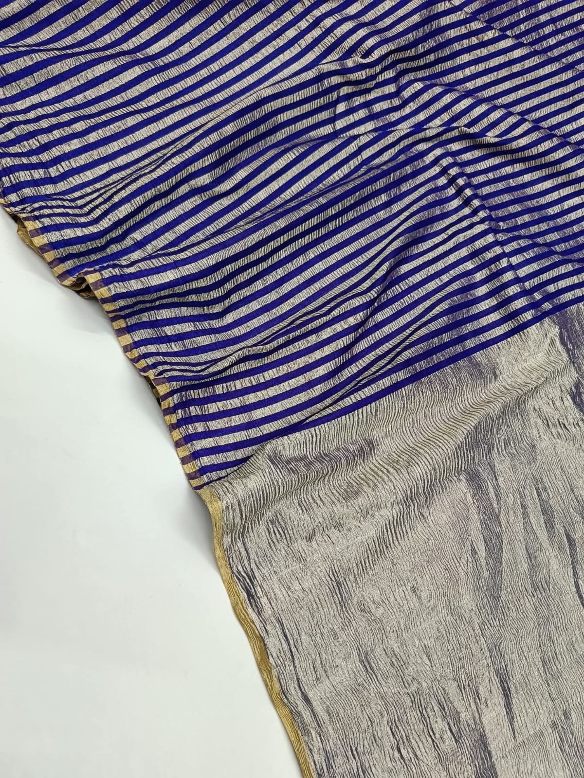 PURE TISSUE SILK LEHARIYA WEAVE BANARASI SAREE IN ROYAL BLUE