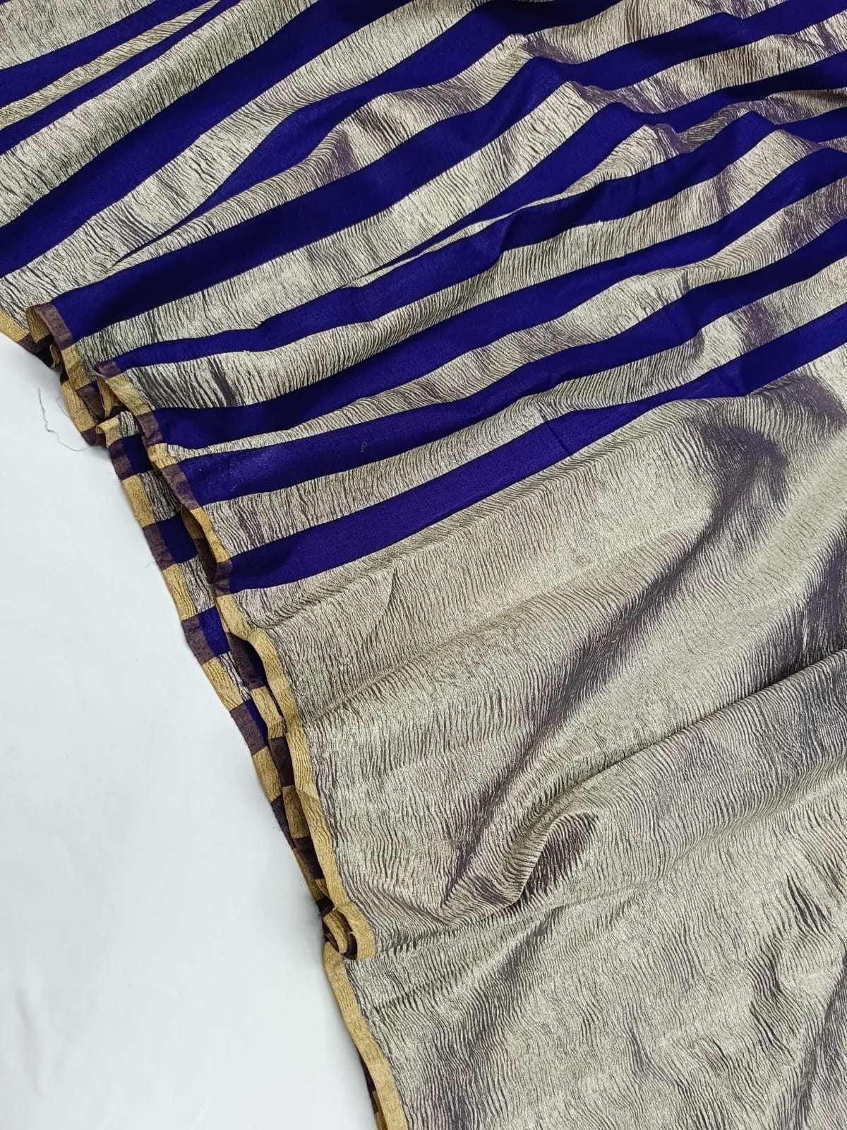 PURE TISSUE SILK LEHARIYA WEAVE BANARASI SAREE IN LUXE BLUE