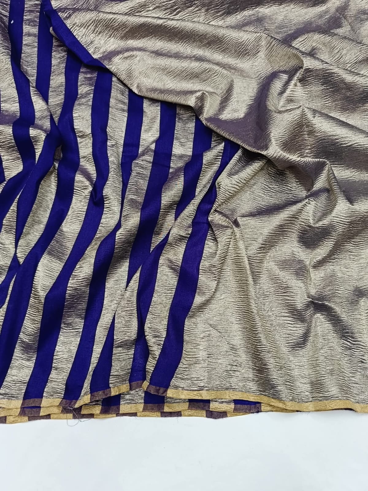 PURE TISSUE SILK LEHARIYA WEAVE BANARASI SAREE IN LUXE BLUE
