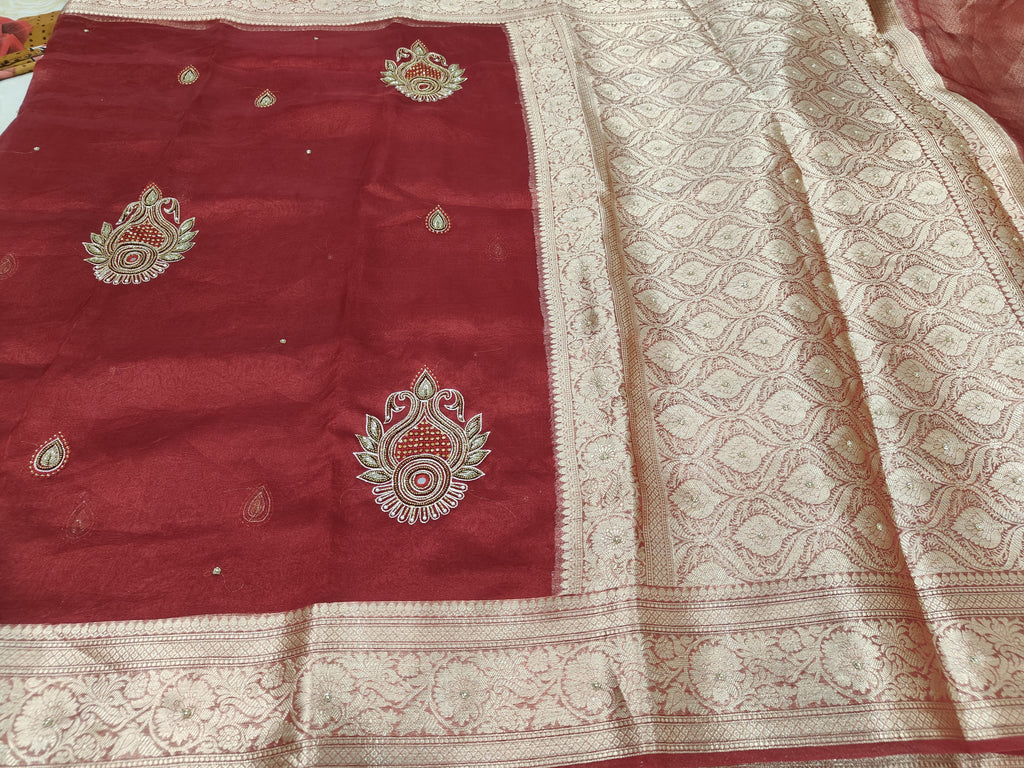 AARI HANDWORK PURE TISSUE SILK BANARASI SAREE IN SHINE RED