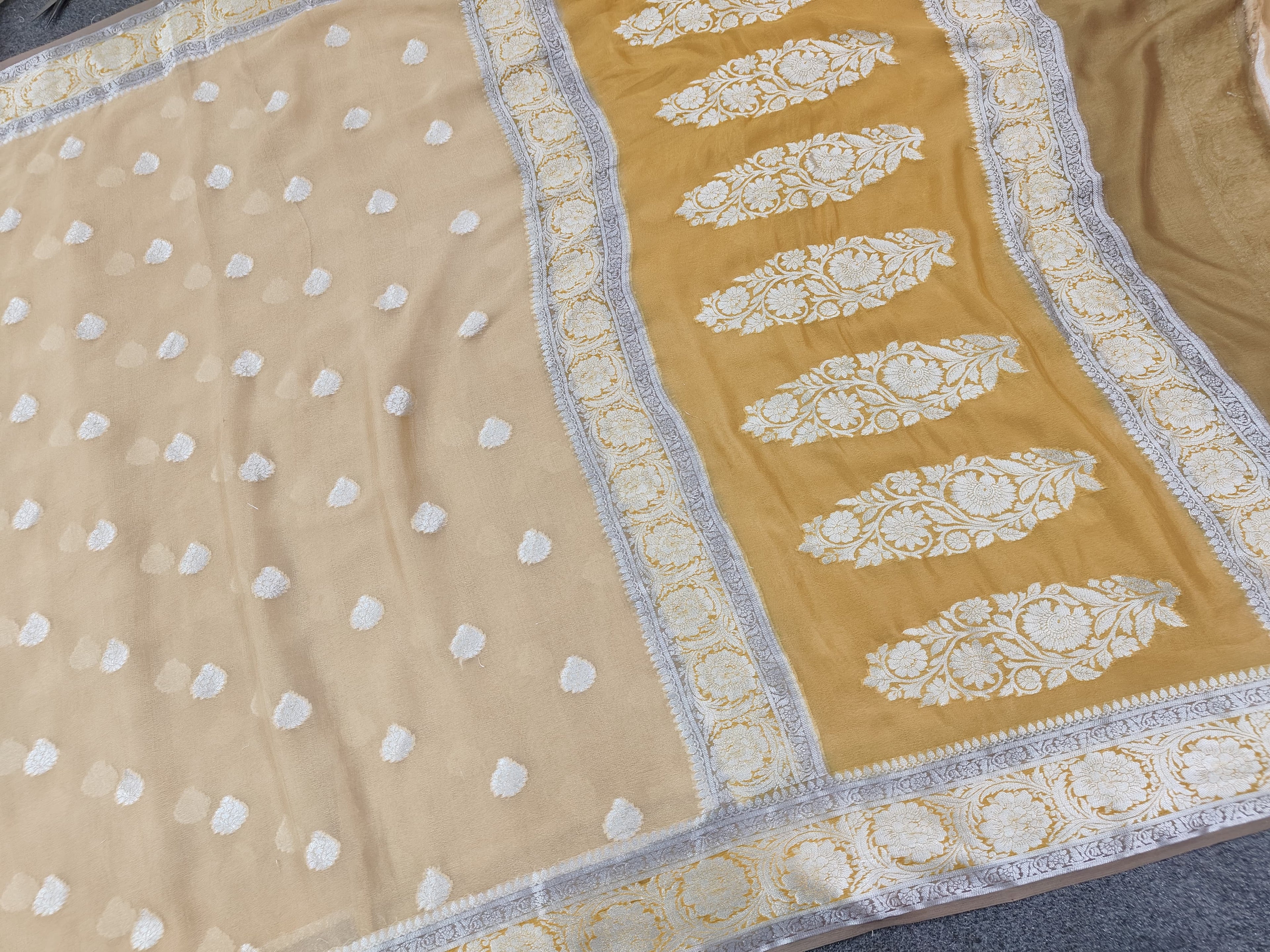 PURE CHIFFON SILK BANARASI SAREE WITH BUTI WOVEN / YELLOW