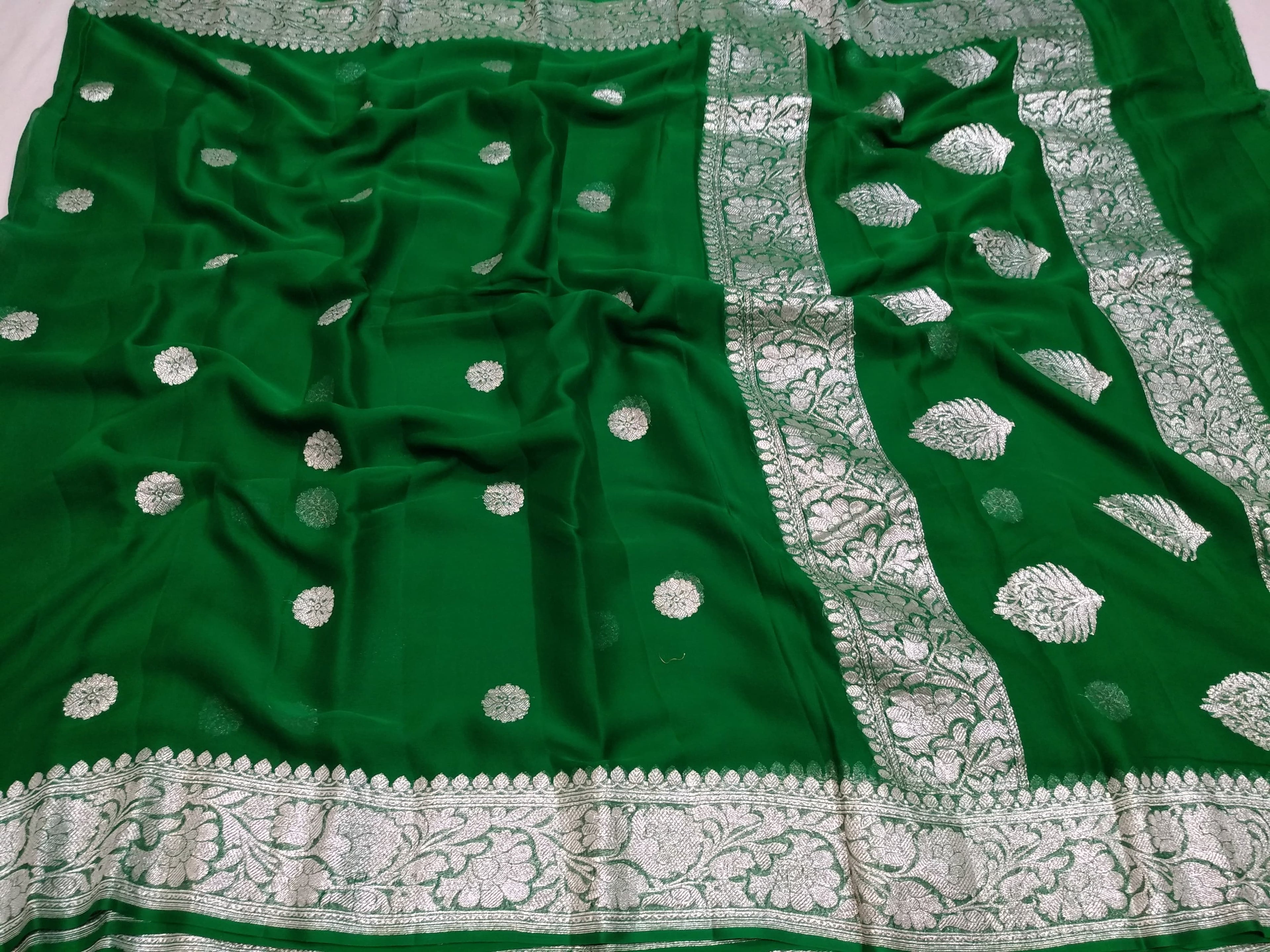 KHADDI HANDLOOM PURE CHIFFON RUPA BUTI KADHUA BANARASI SAREE-LUXE GREEN