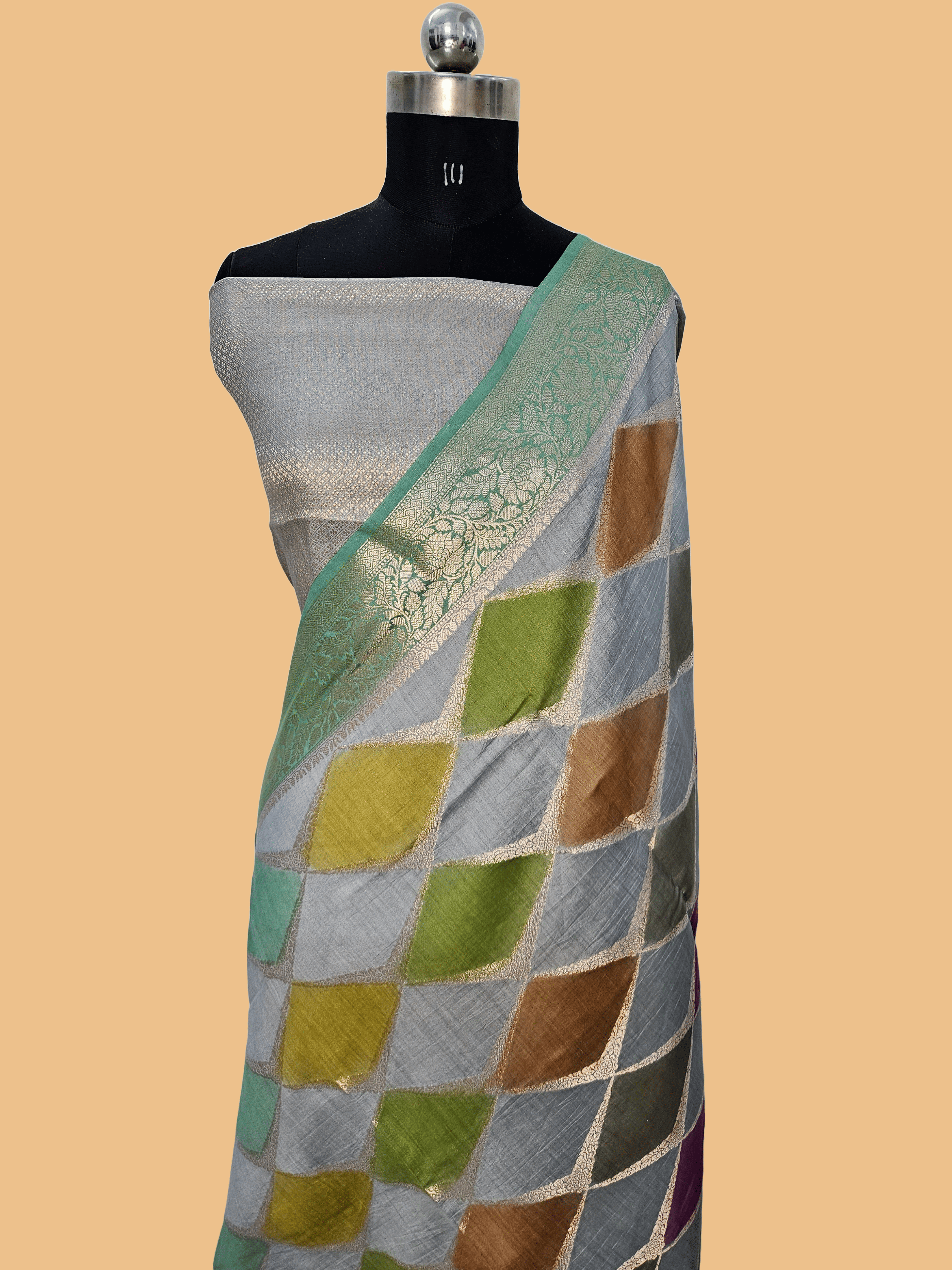 Pure Chiniya Silk Woven Rangkat Banarasi Saree