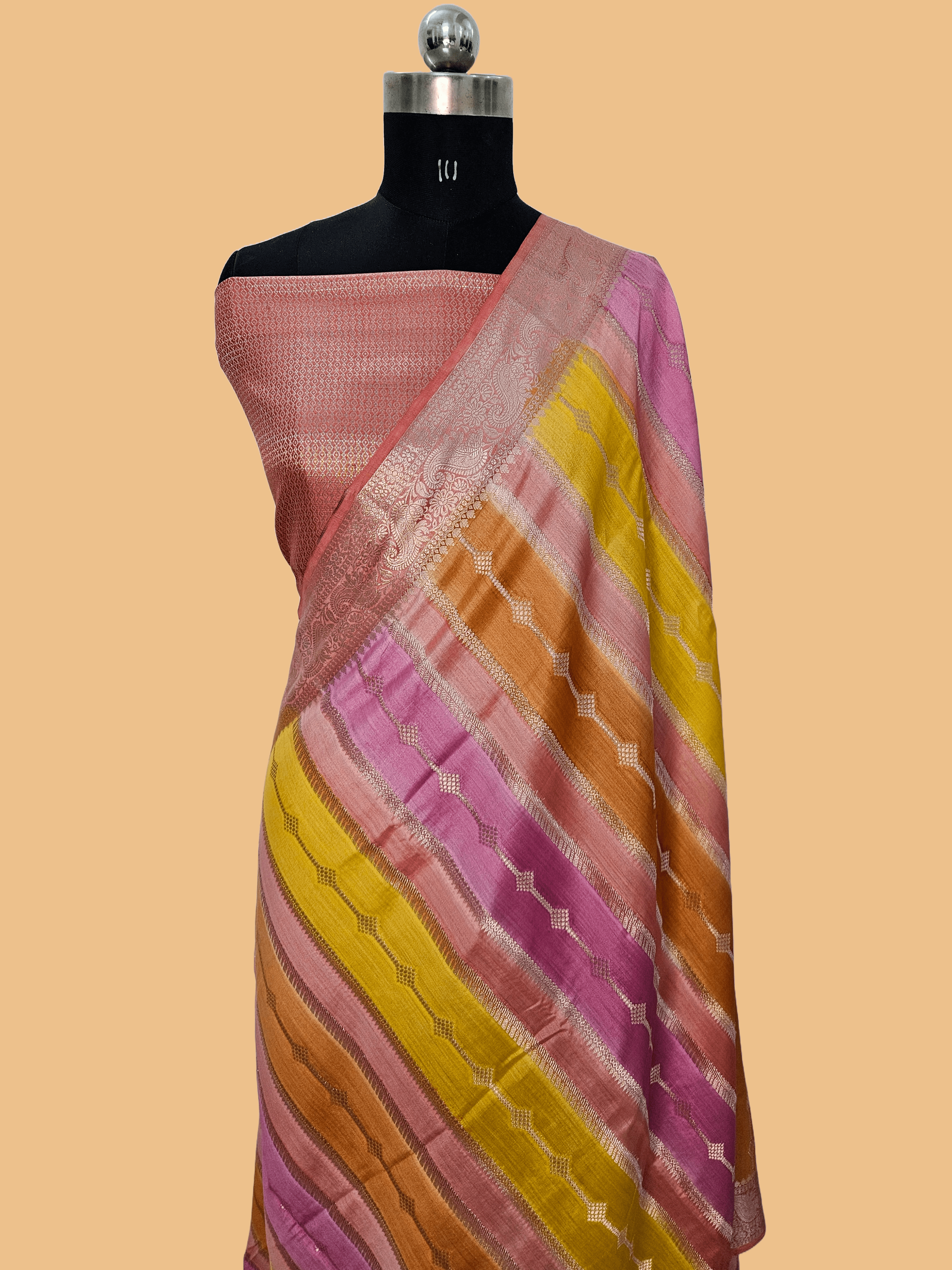 Pure Chiniya Silk Woven Rangkat Banarasi Saree