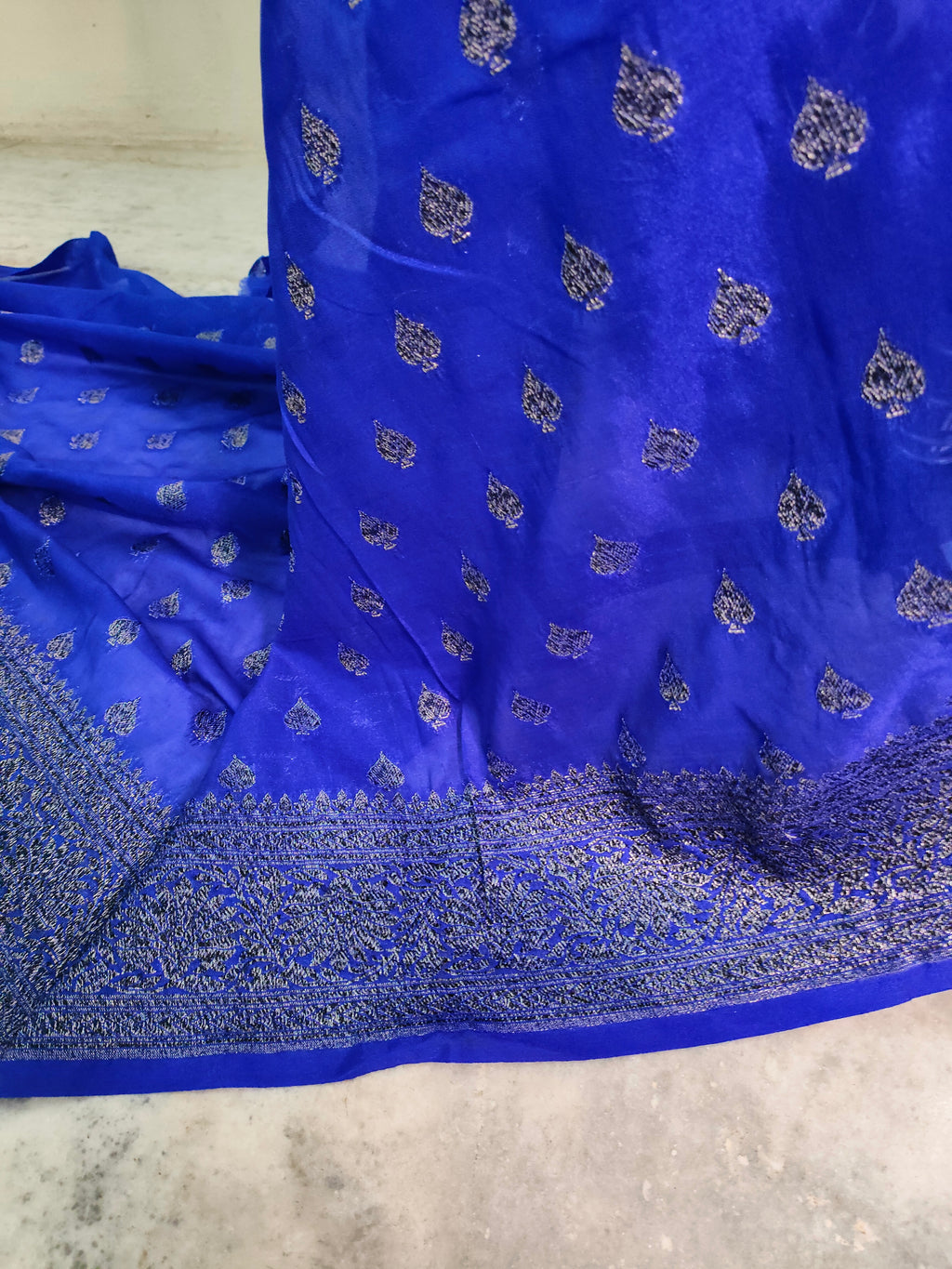 Faux Georgette Buti Banarasi Saree Faux Grey Zari With Blouse/ Royal Blue