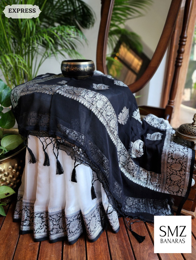 KHADDI PURE CHIFFON HANDLOOM RUPA BUTI KADHUA BANARASI SAREE- BLACK WHITE