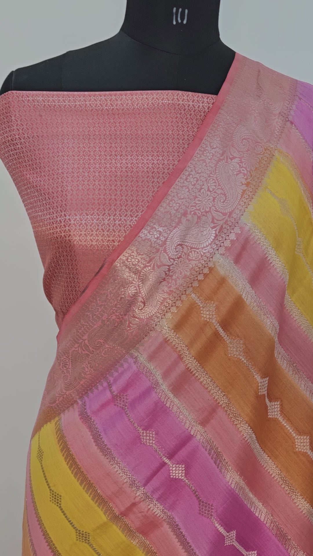 Pure Chiniya Silk Woven Rangkat Banarasi Saree