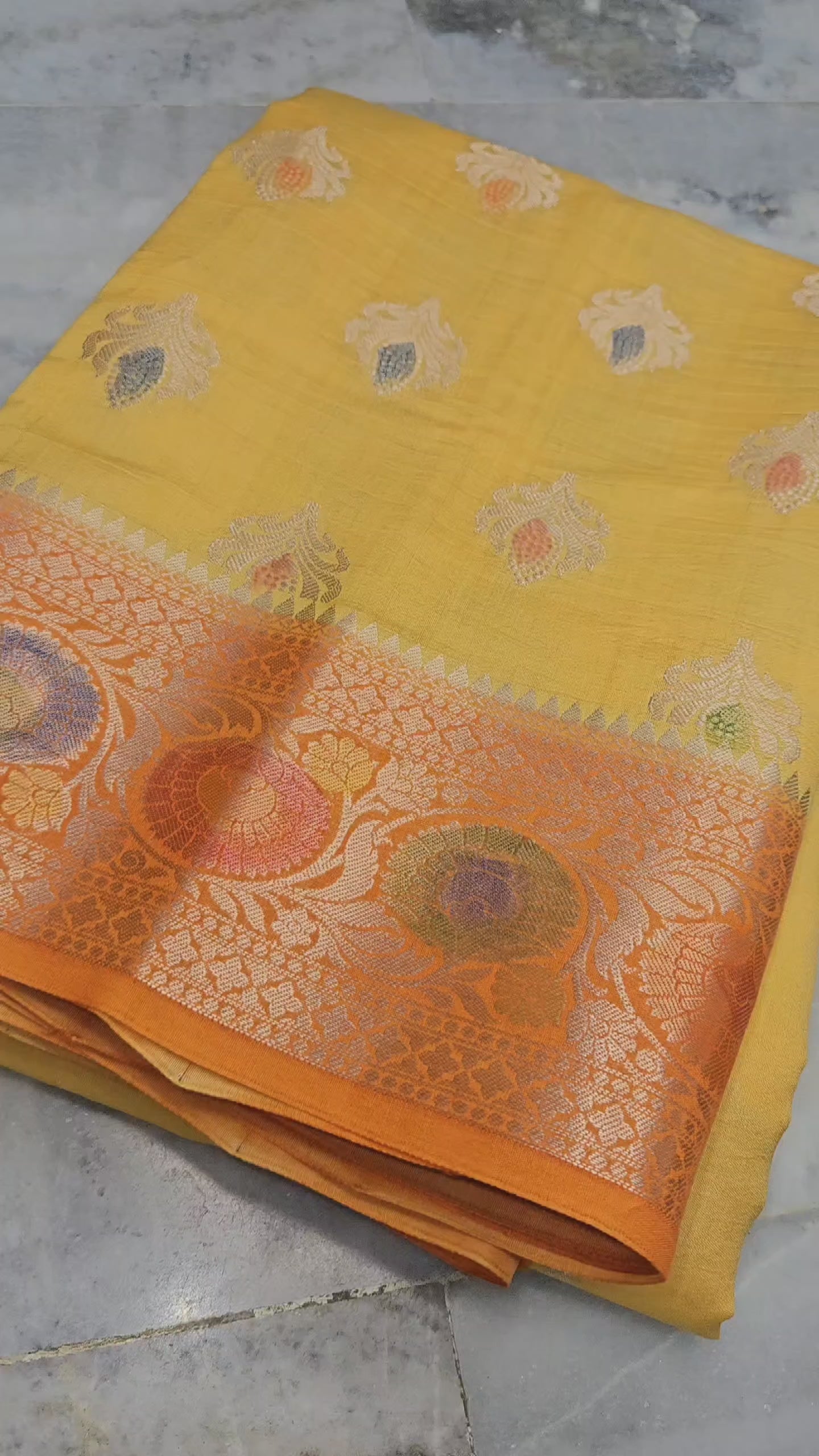 Pure Chiniya Silk Buta Handbrush Banarasi Saree in English Pink