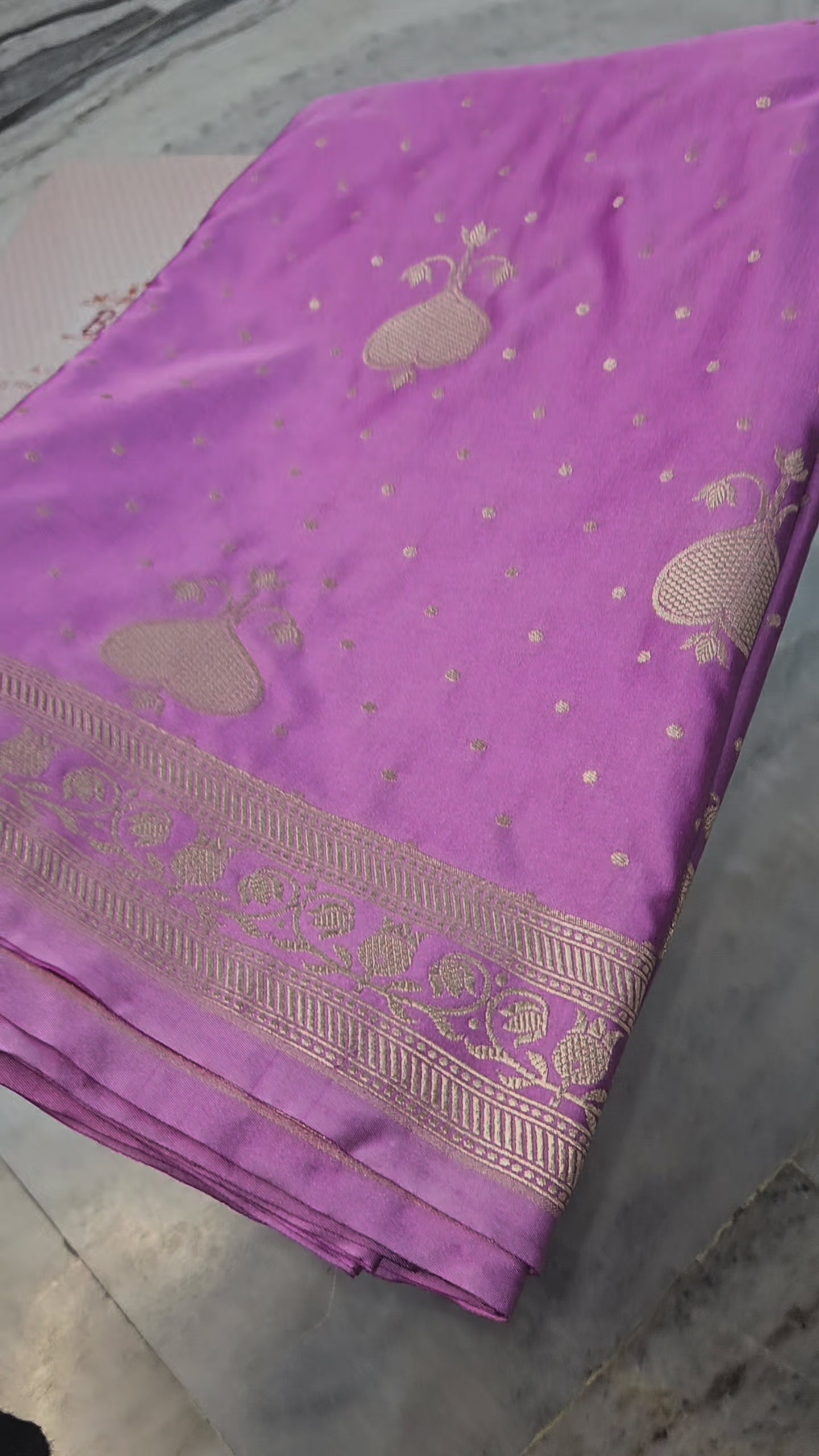 Mashru satin woven banarasi saree in lavender pink