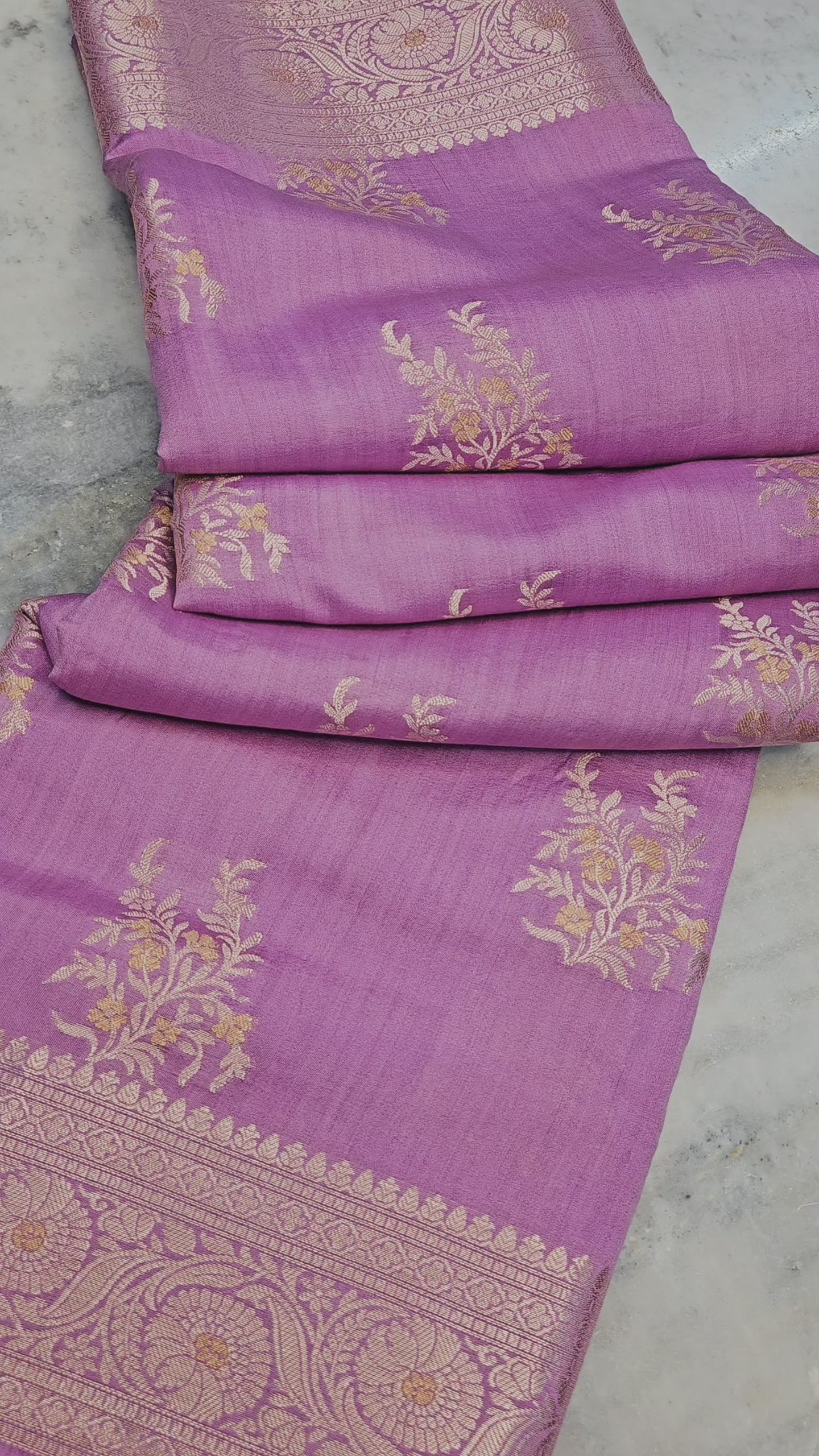 Pure Chiniya Silk Banarasi Woven Saree