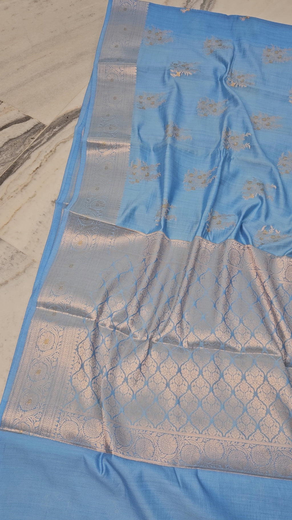 Pure Chiniya Silk Woven Buta Banarasi Saree